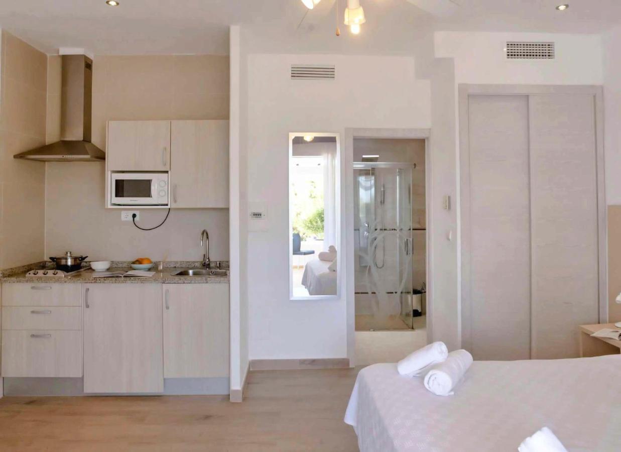 Roquetes Bungalows - Formentera Break Es Pujols Exterior foto